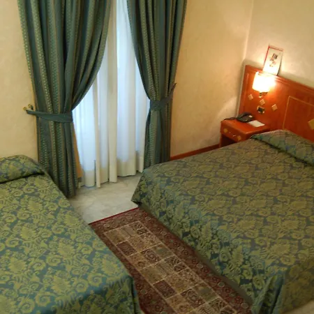 Hotel Chelsea 3*