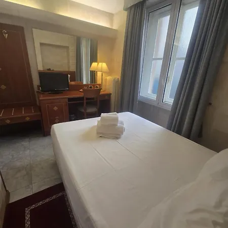 Chelsea Hotell 3*
