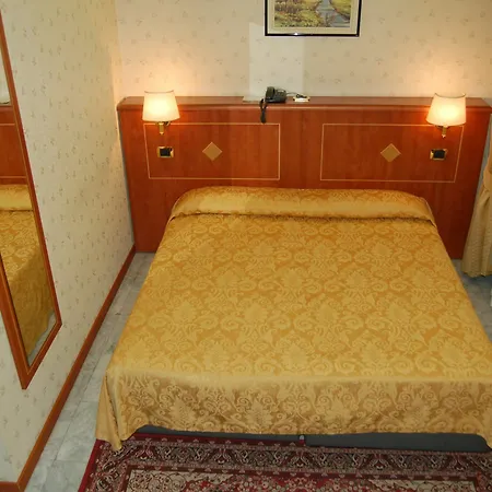 Hotel Chelsea 3*